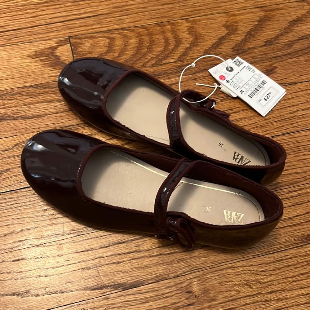 Maroon Zara girls dress shoes
